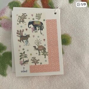 Beach Towel Oversized John
Robshaw RAMAN IVORY 40"x70"
NWT Extra Soft Animals